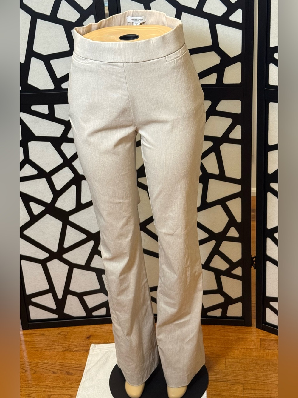 Liz Claiborne Light Beige Bootcut Pants 4 Tall
